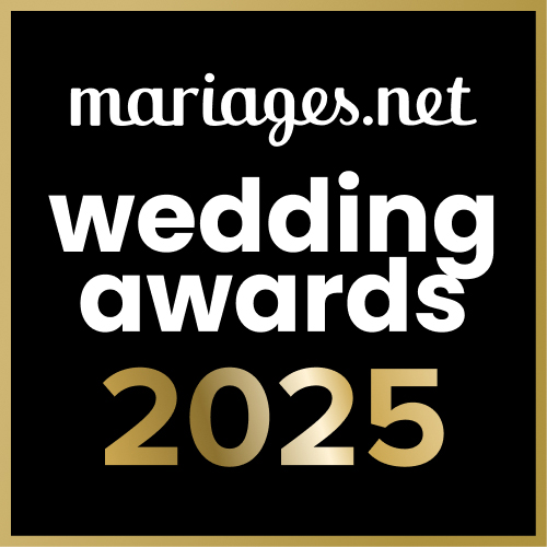 Badge officiel Wedding Award 2025 mariages.net — Alexandra Grall, fleuriste mariage Bordeaux et Gironde